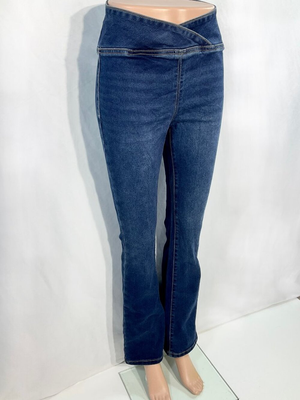 No Boundaries Sz S Pull On High-Rise Flare Jeggings Dark Wash Jeans Womens Denim